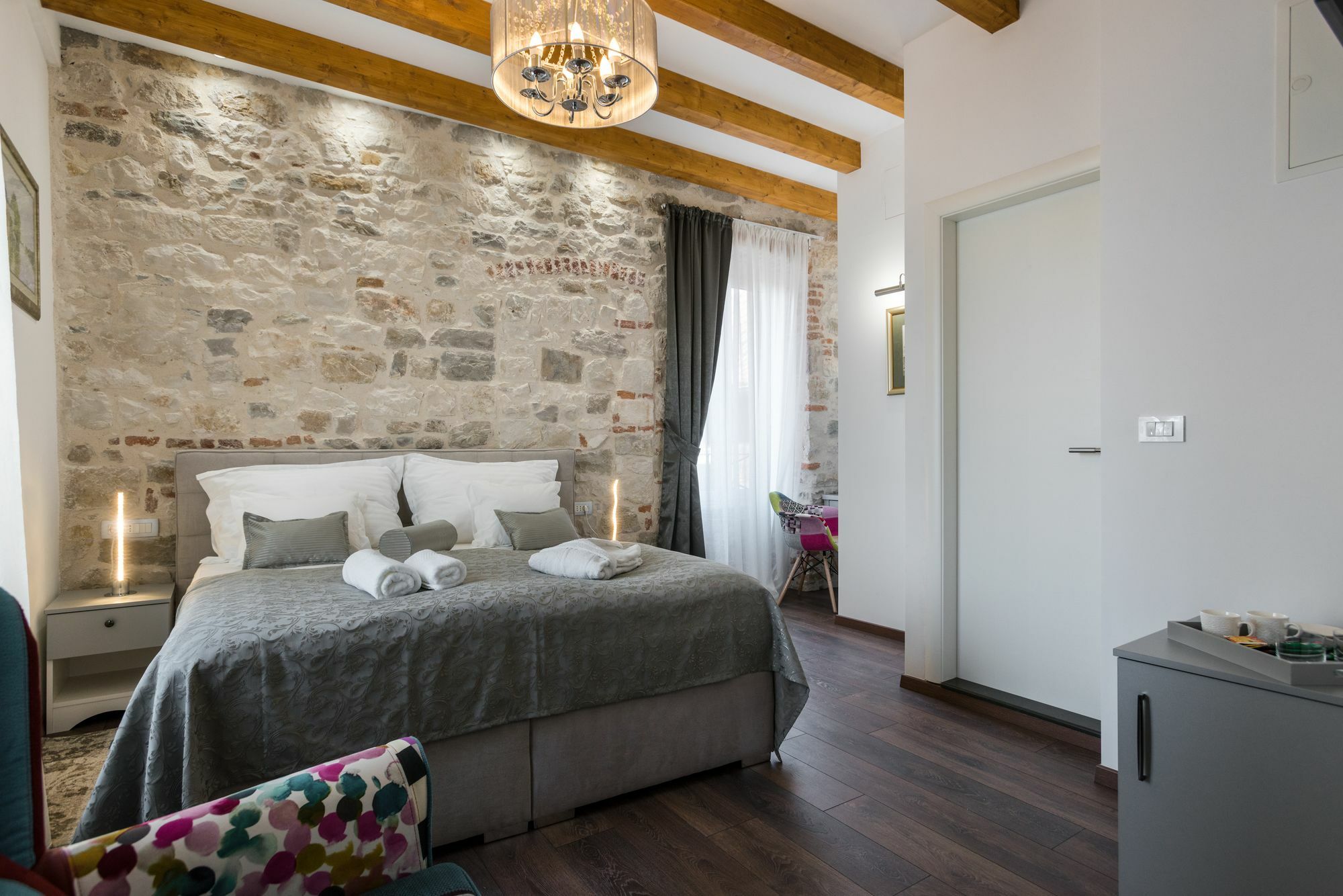 Id Regal Residence Сплит Екстериор снимка