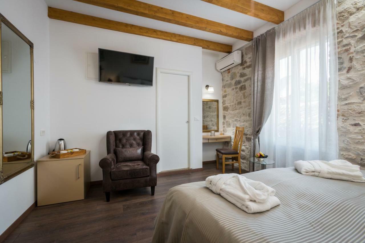 Id Regal Residence Сплит Екстериор снимка