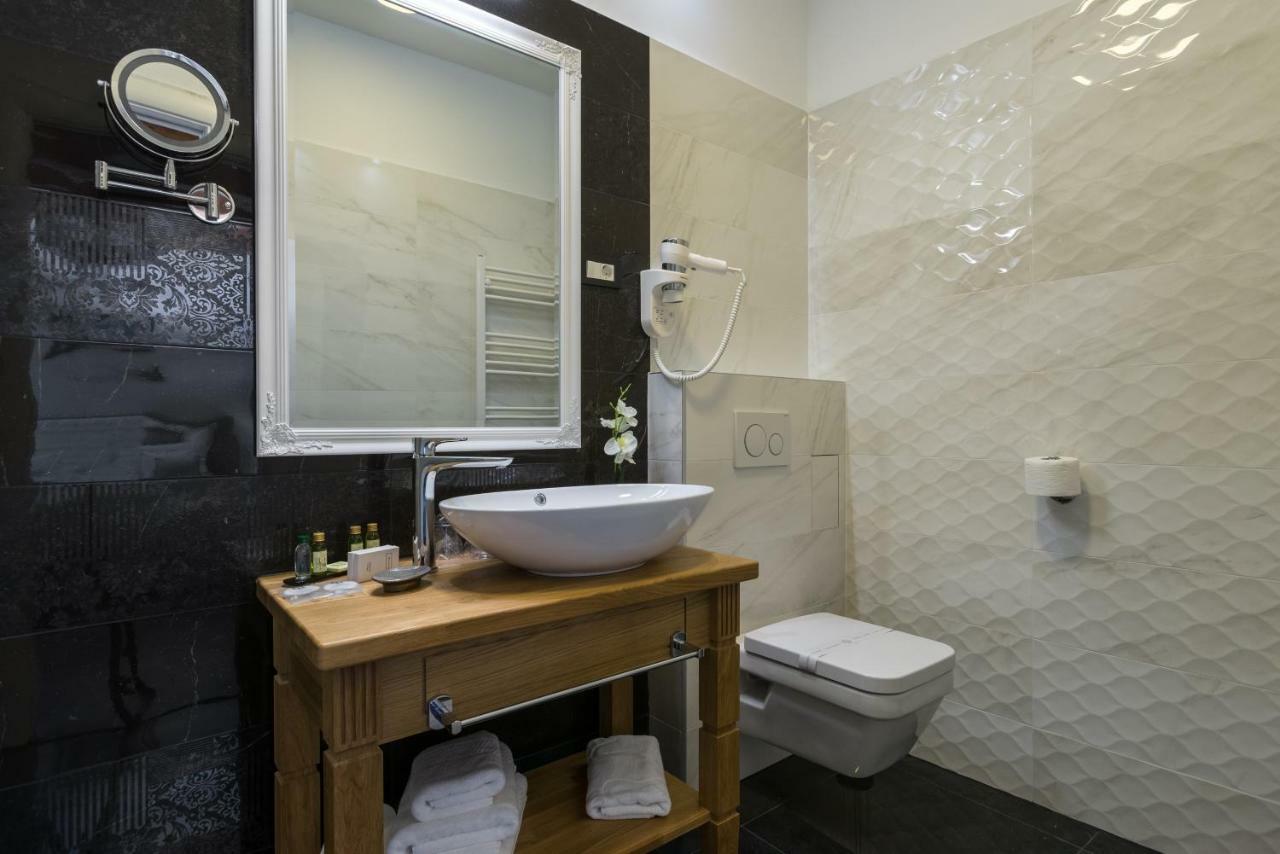 Id Regal Residence Сплит Екстериор снимка