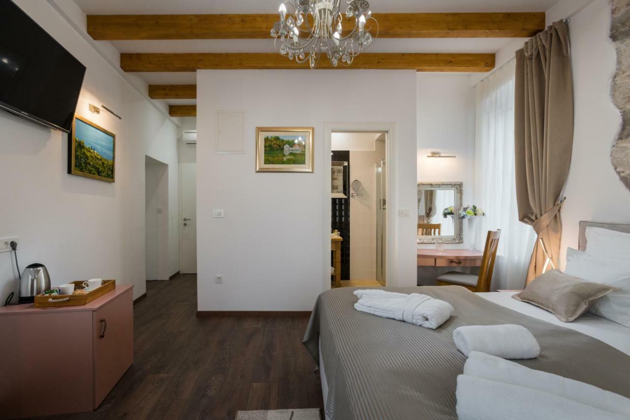 Id Regal Residence Сплит Екстериор снимка